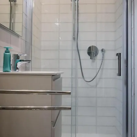 Cathedral Elegant Апартаменты